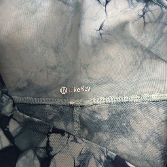 Lululemon like new Wunder Under High Rise Legging, 6 - Picture 8 of 9